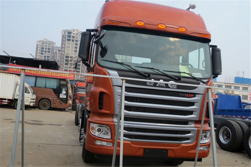江淮 格尔发A5W重卡 标载型 290马力 8X4 9.5米 国四排半载货车(一汽10档)(HFC1311P2K4H45F)