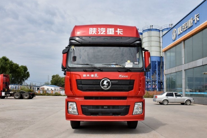 陕汽重卡 德龙X3000 430马力 6X4 国四牵引车(SX42564T324)