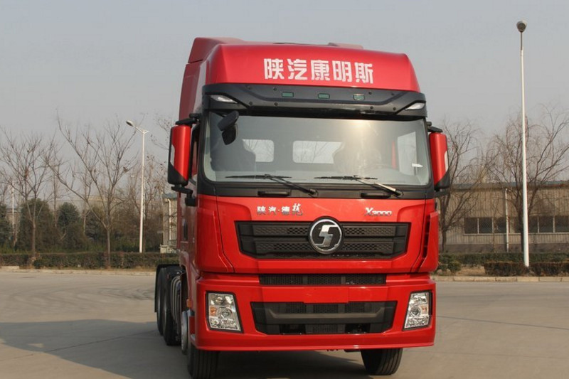 陕汽康明斯 德龙X3000 轻量化版 440马力 6X4 国五牵引车(SX4250XC4Q)