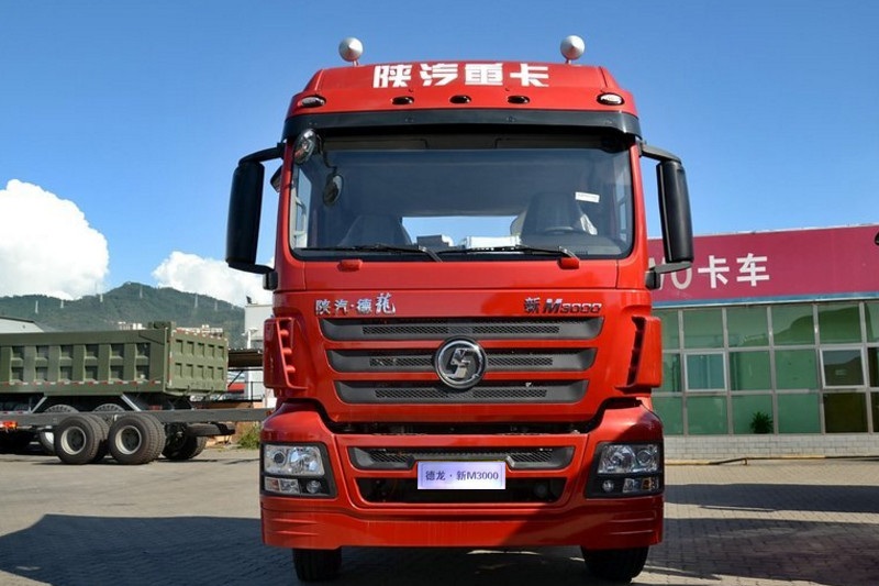 陕汽 德龙新M3000 380马力 6X4 LNG 国五牵引车(SX4258GR384TL)