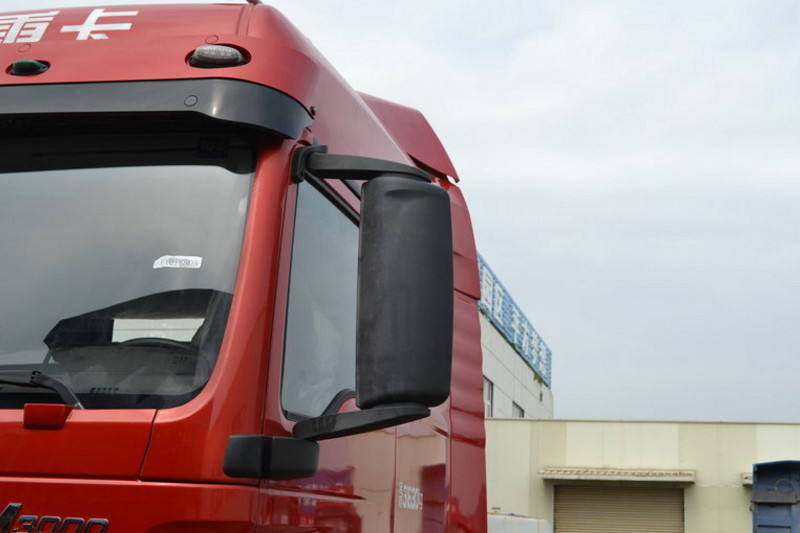 陕汽重卡 德龙新M3000 轻量化版 270马力 4X2 国四牵引车(SX4186GN361)