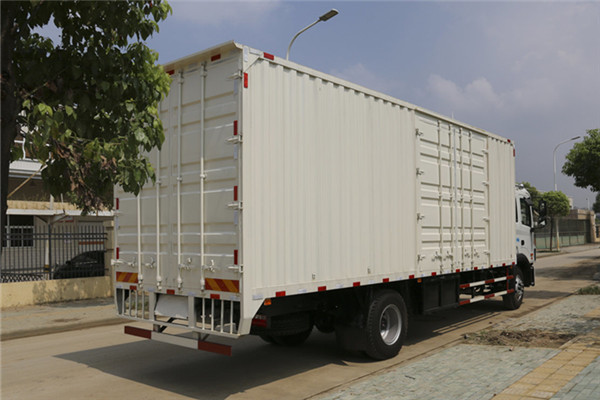 江淮 格尔发A5X重卡 245马力 6X2 8.5米 国五排半厢式载货车(HFC5251XXYP2K2D50S3V)