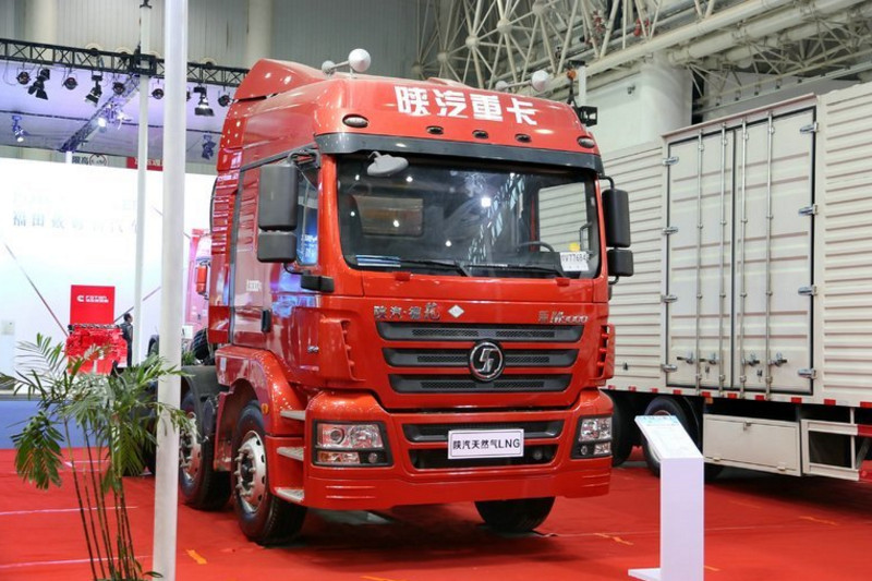 陕汽重卡 德龙新M3000 350马力 6X2 LNG 国五牵引车(SX4258GR279TL)