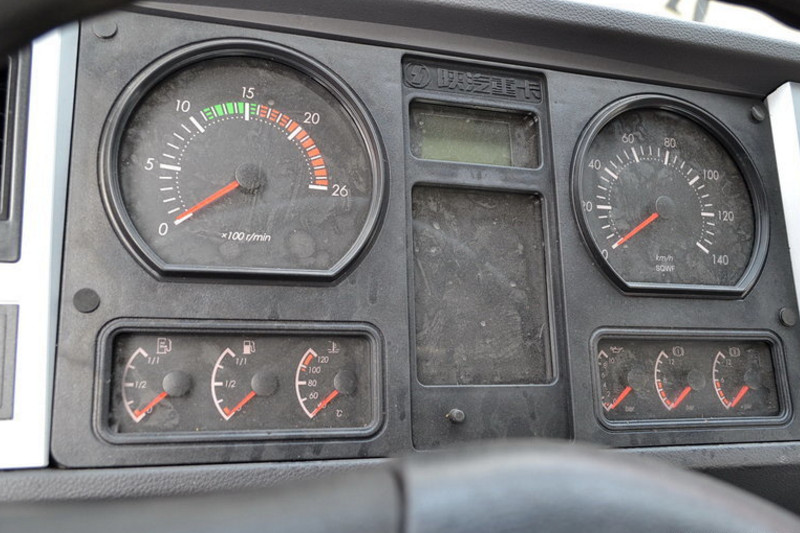 陕汽重卡 奥龙 加强版 300马力 4X2 国四牵引车(SX4186TL351)