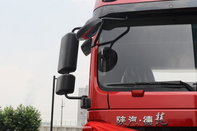 陕汽康明斯 德龙新M3000 345马力 4X2 国五牵引车(SX4188GR361C)