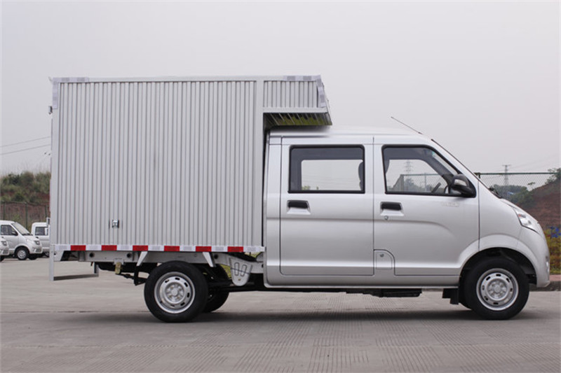 四川现代 瑞逸 1.5L 112马力 汽油 2米 国五双排厢式微卡(CNJ5021XXYSSA30V)