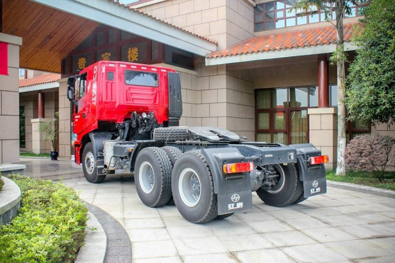 上汽红岩 杰狮M100重卡 430马力 6X4 国四 牵引车(上柴)(平顶)(CQ4255HXG334H)