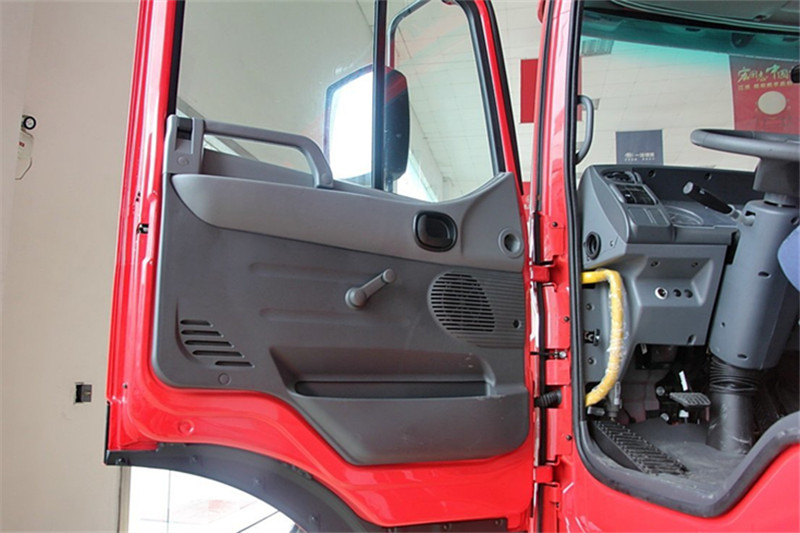 江淮 格尔发K3L中卡 160马力 4X2 6.8米 国五载货车底盘(HFC1161P3K1A50S2V)