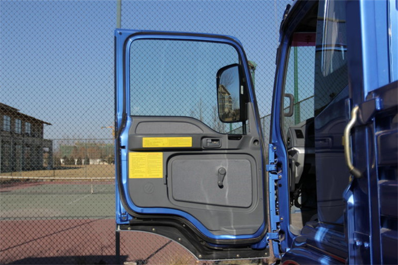 福田 奥铃CTX中卡 重载型 170马力 4X2 6.2米 国四排半栏板载货车(BJ1139VJPFK-AA)