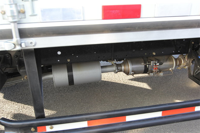 福田 奥铃CTX 150马力 4.2米 4X2 国四单排仓栅式轻卡(BJ5049CCY-FJ)