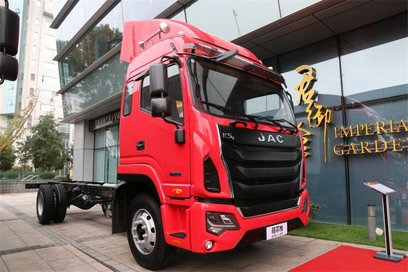 江淮 格尔发K5L中卡 豪华型 160马力 4X2 国五排半载货车底盘(HFC5161XXYP3K1A47V)