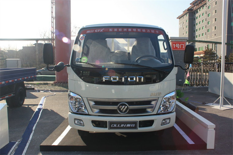 福田 奥铃CTX 143马力 3.8米 4X2 国四排半栏板轻卡(BJ1049V8PEA-FG)