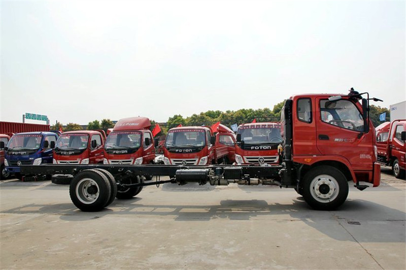 福田 奥铃CTX中卡 156马力 4X2 6.2米 国五排半栏板载货车(BJ1139VJPEK-F5)