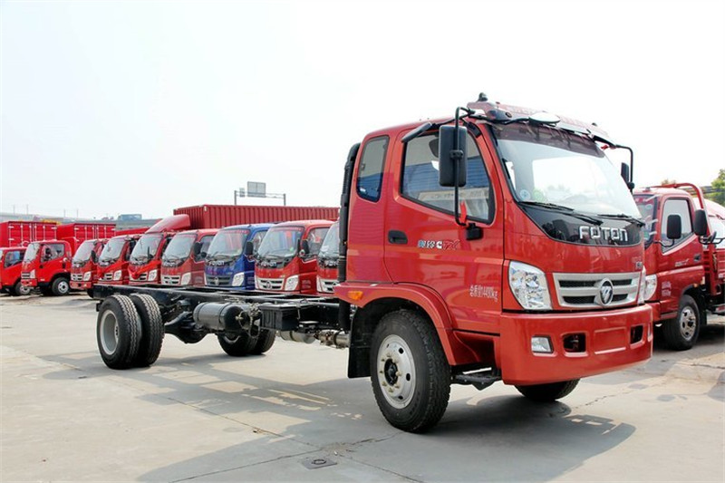 福田 奥铃CTX中卡 156马力 4X2 6.2米 国五排半栏板载货车(BJ1139VJPEK-F5)