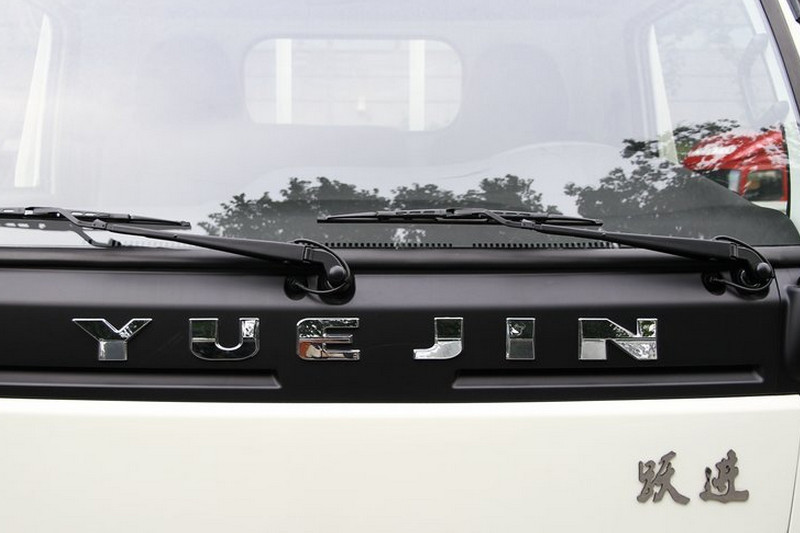 跃进 H300-33 113马力 4.2米 国四 单排栏板轻卡(NJ1040DCFT5)