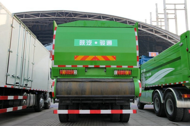 陕汽重卡 德龙新M3000 336马力 6X4 6.2米 国四自卸车(SX3256MT404)
