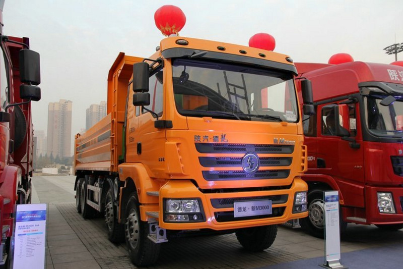 陕汽重卡 德龙新M3000 336马力 8X4 7.4米 国四自卸车(SX3316HR366)