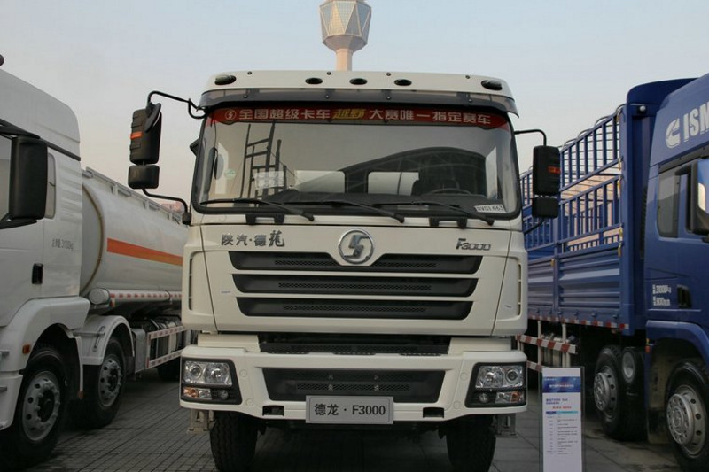 陕汽 德龙F3000 336马力 6X4 国四混凝土搅拌车(SX5256GJBDR404)