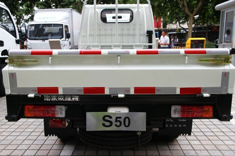 跃进 小福星S50 1.3L 87马力 汽油 3.1米 国五 单排微卡(NJ1032PBGBNZ1)