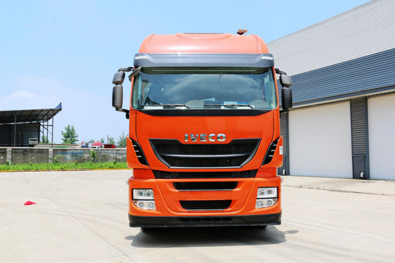 依维柯 New Stralis Hi-Way重卡 500马力 6X2 国四牵引车(440S50T)