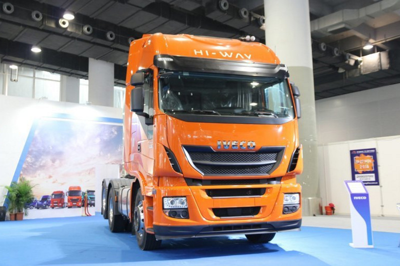 依维柯 Stralis Hi-Way重卡 500马力 6X2 国四牵引车(AS440S50TY/PT)