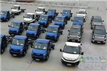 产品靓在哪？进口依维柯New Daily再次批量交付客户