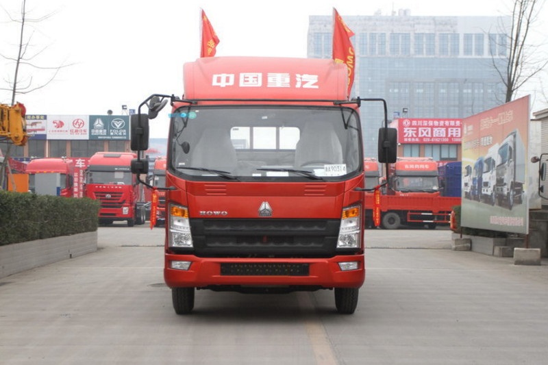 中国重汽HOWO 统帅 141马力 4.2米 4X2 国四单排栏板轻卡(ZZ1047F341BD145)