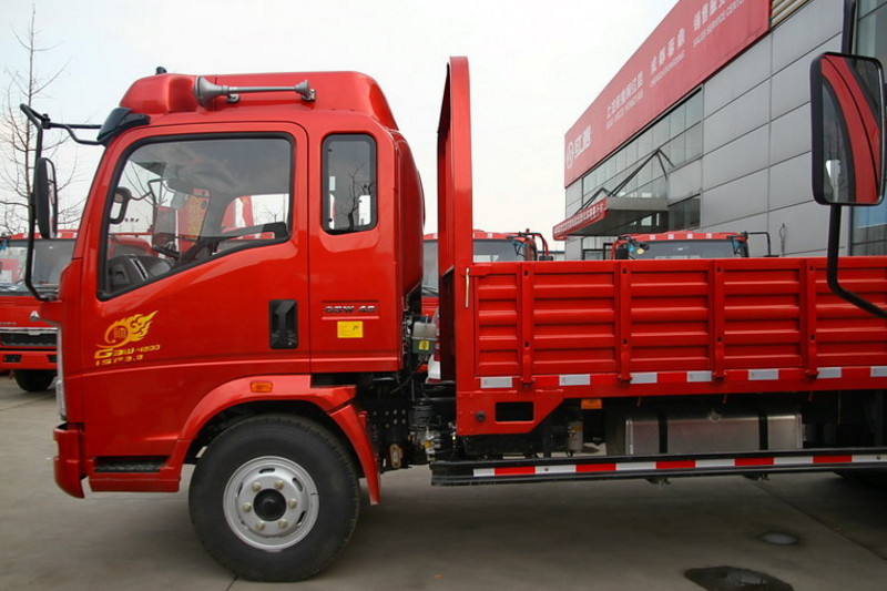 中国重汽HOWO 统帅 154马力 5.2米 4X2 国五排半栏板载货车(10档)(ZZ1147G421CE1)
