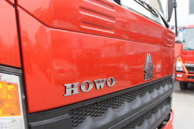 中国重汽HOWO 统帅 168马力 5.5米 4X2 国五单排栏板载货车(10档)(ZZ1147G421CE1)