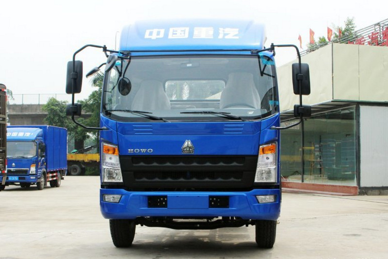 中国重汽HOWO 统帅 148马力 4.2米 4X2 国四单排仓栅载货车底盘(ZZ5047CCYF341CD1Y45)