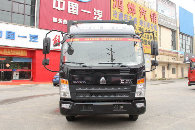 中国重汽HOWO 统帅 154马力 5.2米 4X2 国五单排厢式载货车(ZZ5147XXYG421CE1)