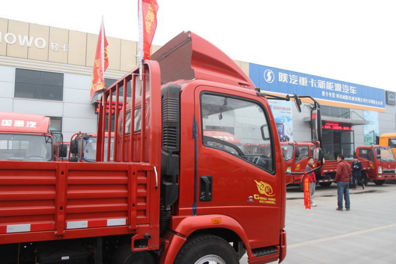 中国重汽HOWO 统帅 154马力 5.5米 4X2 国五单排栏板载货车(10档)(ZZ1147G421CE1)