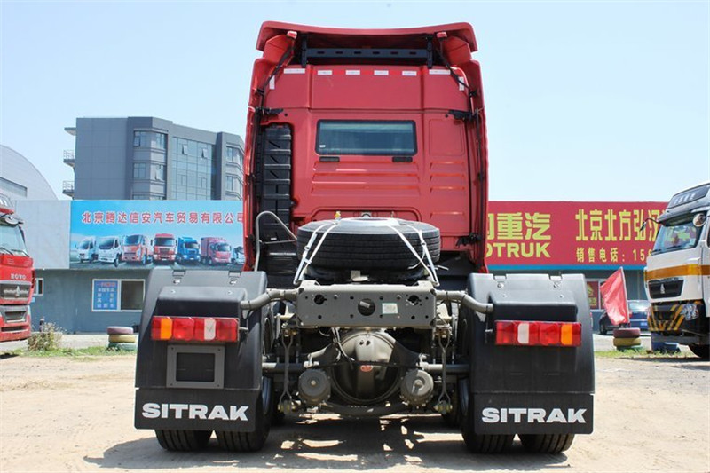 中国重汽 汕德卡SITRAK C7H重卡 440马力 6X4 国五牵引车(3.7)(ZZ4256V324HE1B)