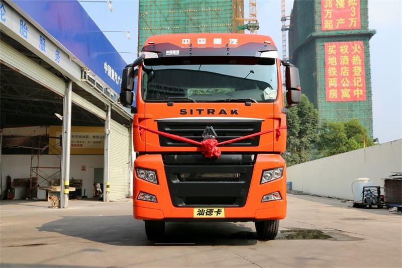 中国重汽 汕德卡SITRAK C7H重卡 540马力 6X4 国五牵引车(高顶)(ZZ4256V324HE1B)