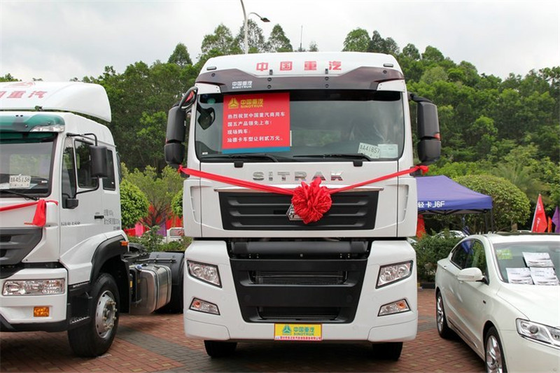 中国重汽 汕德卡SITRAK C7H重卡 400马力 6X4 国五牵引车(变速箱:ZF16S2230 TO)(ZZ4256V324HE1B)