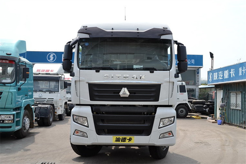 中国重汽 汕德卡SITRAK C7H重卡 440马力 6X4 国五牵引车(变速箱:ZF16S2230 TO)(ZZ4256V324HE1B)