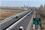 新疆：今年新建10处普通国省干线公路服务区
