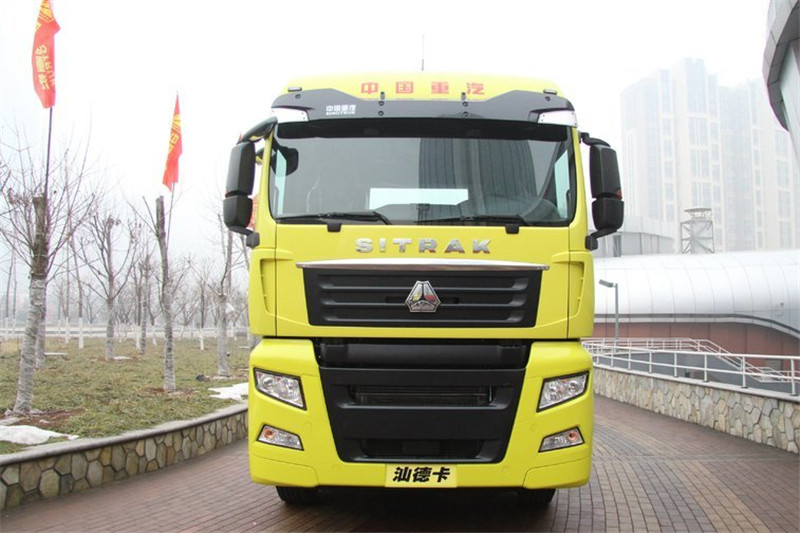 中国重汽 汕德卡SITRAK C7H重卡 440马力 4X2 国五牵引车(ZZ4186V361HE1B)