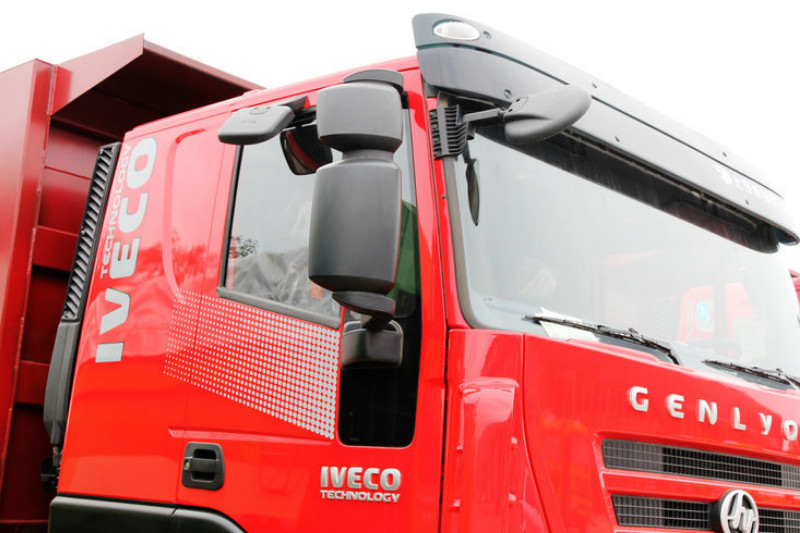 上汽红岩 杰狮C100重卡 350马力 6X4 7米 国四 自卸车(CQ3255HTG504)