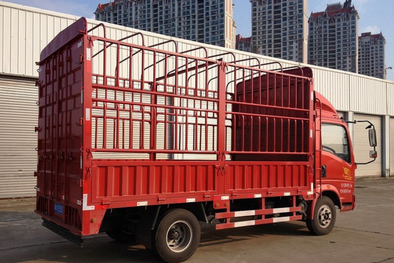 中国重汽HOWO 悍将 物流版 170马力 5.2米 4X2 国五单排仓栅式载货车(ZZ5087CCYG381CE183)