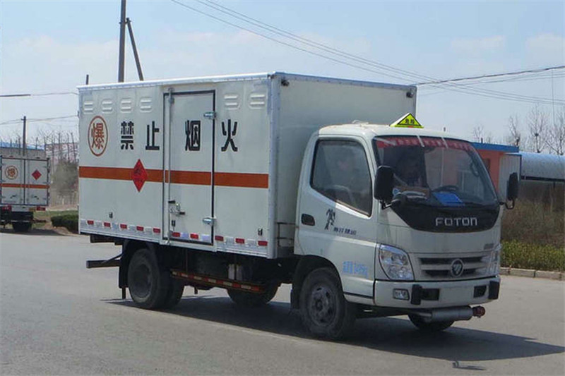 福田奥铃CTX 141马力 4X2 国四单排爆破器材运输车(BJ5049XQY-AC)