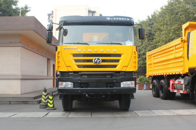 上汽红岩 杰狮C100重卡 350马力 8X4 6.5米 国四 自卸车(CQ3315HTG306)