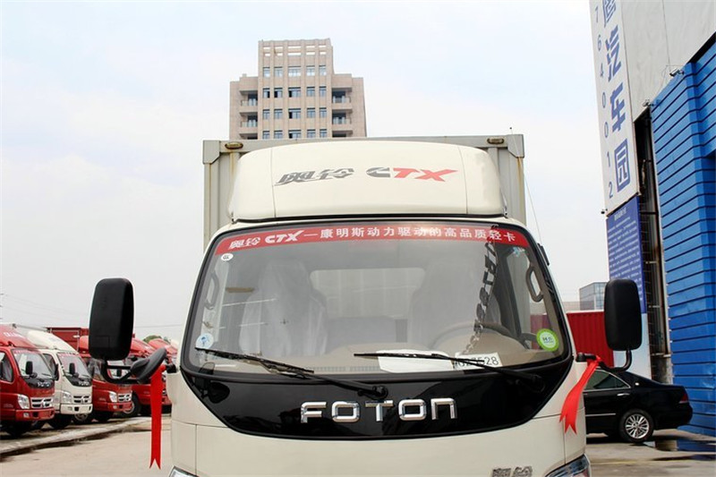 福田 奥铃CTX 143马力 3.7米 4X2 国四排半厢式轻卡(BJ5049V8BEA-FA)
