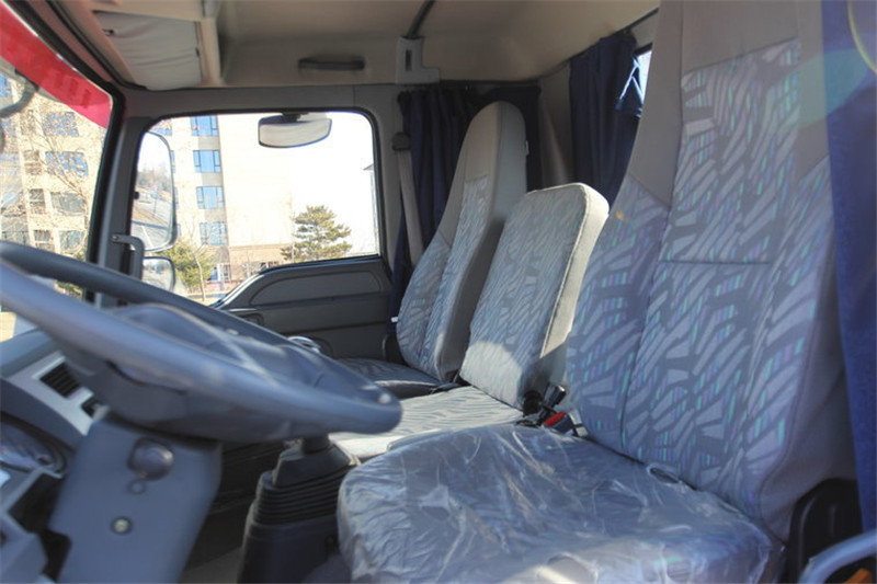 福田 奥铃CTX中卡 重载型 170马力 4X2 6.8米 国四排半栏板载货车(BJ1139VJPFK-AA)