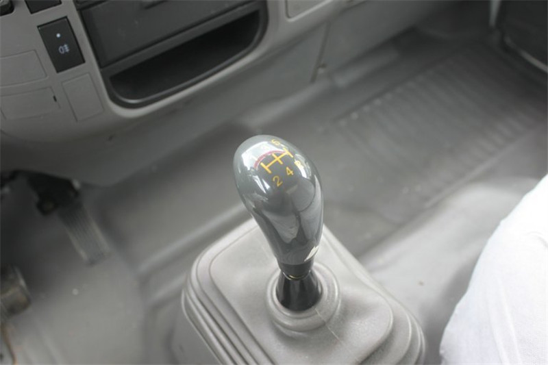 福田 奥铃TX 110马力 4.2米 4X2 国四单排仓栅式轻卡(BJ5049CCY-AA)
