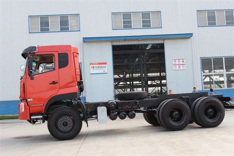 重汽王牌 W5G重卡 340马力 6X4 5.6米 国四自卸车(CDW3250A2S4)