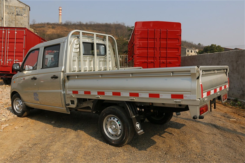 福田 奥铃T3 基本型 1.2L 86马力 油气两用 2.1米 国五双排栏板微卡(BJ1036V3AL6-T6)