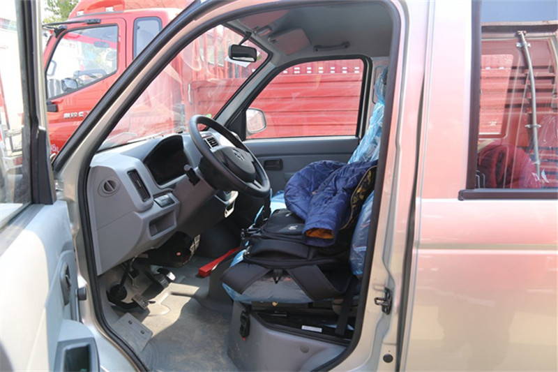 福田 奥铃T3 基本型 1.2L 86马力 油气两用 2.1米 国五双排栏板微卡(BJ1036V3AL6-T6)
