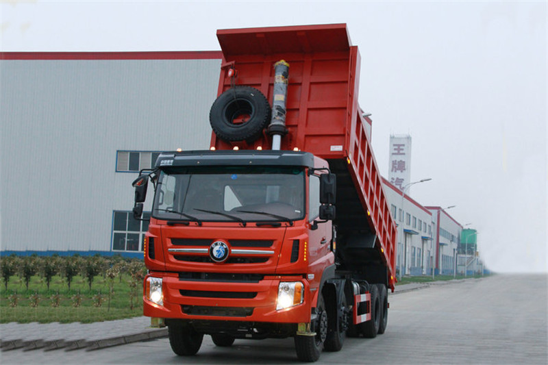 重汽王牌 W5B-M重卡 270马力 8X4 6.8米 国四自卸车(CDW3310A1S4)