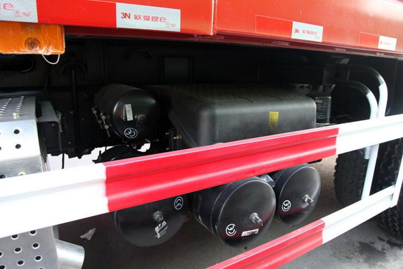 福田 欧曼ETX 9系重卡 380马力 6X4 国五5.4米自卸车(BJ3253DLPKB-XF)